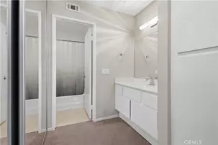 2554 Olive Dr, Palmdale, CA 93550 - Photo 10