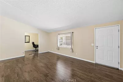 1030 E Avenue, Palmdale, CA 93550 - Photo 4