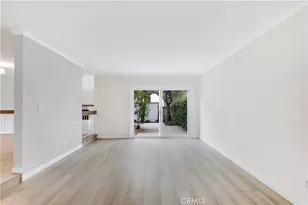 22210 James Alan Cir, Chatsworth, CA 91311 - Photo 10