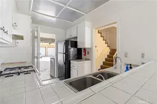 8601 Sunland Blvd, Los Angeles, CA 91352 - Photo 10