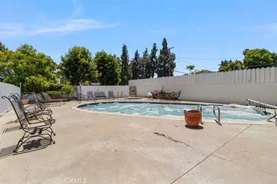 18985 Gault, Reseda, CA 91335 - Photo 36