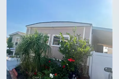 21001 Plummer Street #54, Chatsworth, CA 91311 - Photo 2