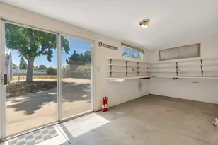 10600 Garden Grove, Porter Ranch, CA 91326 - Photo 28