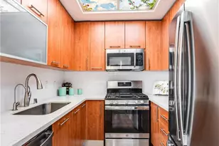 7037 La Tijera, Los Angeles, CA 90045 - Photo 10