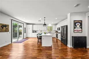 28502 Agajanian Dr, Saugus, CA 91390 - Photo 14
