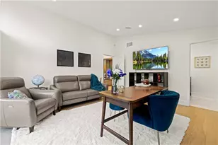 22263 Flanco, Woodland Hills, CA 91364 - Photo 58