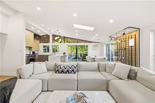 22263 Flanco, Woodland Hills, CA 91364 - Photo 22