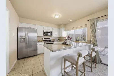 24369 La Glorita, Newhall, CA 91321 - Photo 10