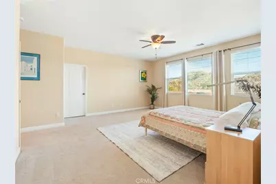 15912 Austin Court, Canyon Country, CA 91387 - Photo 18