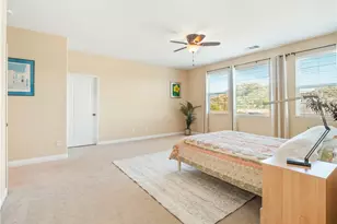 15912 Austin Ct, Canyon Country, CA 91387 - Photo 18