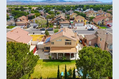 3329 Rollingridge Avenue, Palmdale, CA 93550 - Photo 2