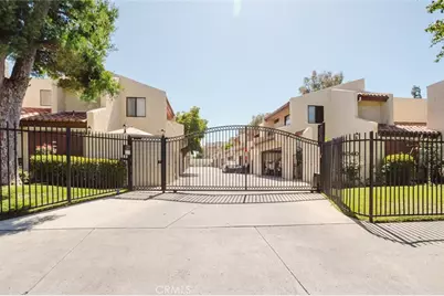 8740 Willis Avenue #6, Panorama City, CA 91402 - Photo 2