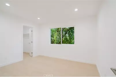 8740 Willis Avenue #6, Panorama City, CA 91402 - Photo 38