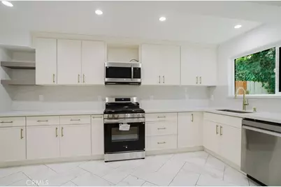 8740 Willis Avenue #6, Panorama City, CA 91402 - Photo 24
