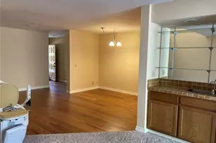 18153 Andrea Circle, Northridge, CA 91325 - Photo 10