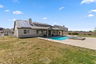 41530 Yew, Lancaster, CA 93536 - Photo 52