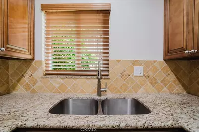 7319 Hazeltine Avenue #4, Van Nuys, CA 91405 - Photo 22
