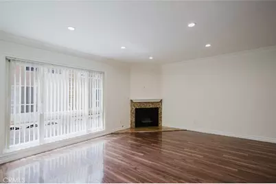 7319 Hazeltine Avenue #4, Van Nuys, CA 91405 - Photo 12