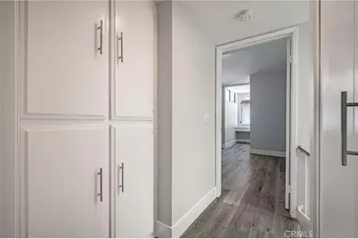 6323 Reseda Boulevard #2, Tarzana, CA 91335 - Photo 16