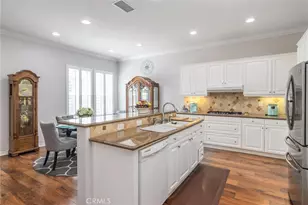 23723 Maple Leaf Ct, Valencia, CA 91354 - Photo 12
