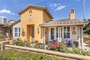 23723 Maple Leaf Ct, Valencia, CA 91354 - Photo 2