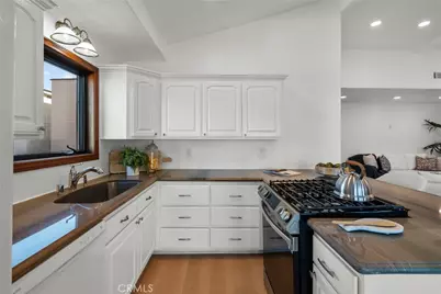 3933 Sunset, Channel Islands Beach, CA 93035 - Photo 6