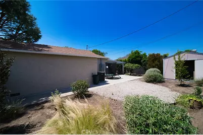 10841 Cantlay, Los Angeles, CA 91352 - Photo 24