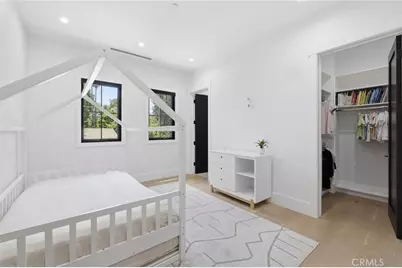 17319 Magnolia Boulevard, Encino, CA 91316 - Photo 34