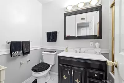 20431 Payeras Street, Chatsworth, CA 91311 - Photo 14