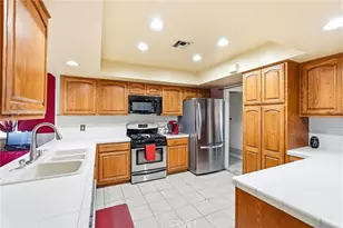 20431 Payeras St, Chatsworth, CA 91311 - Photo 8