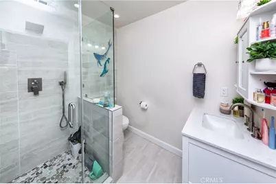 18442 Los Alimos, Porter Ranch, CA 91326 - Photo 14