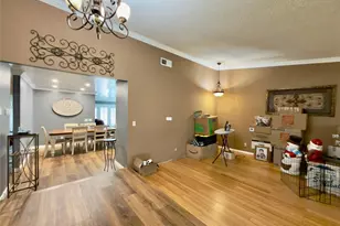 16035 Circle Diamond Rd, Los Angeles, CA 91342 - Photo 8