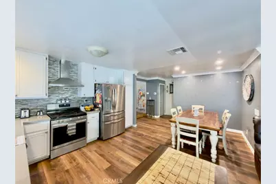 16035 Circle Diamond Road, Los Angeles, CA 91342 - Photo 10
