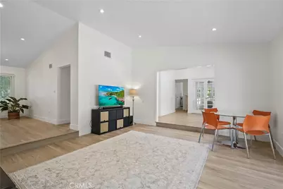 17177 Superior St, Northridge, CA 91325 - Photo 16