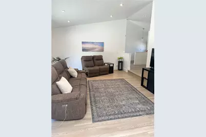 17177 Superior St, Northridge, CA 91325 - Photo 16