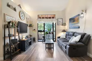 18053 Sundowner Way, Canyon Country, CA 91387 - Photo 8