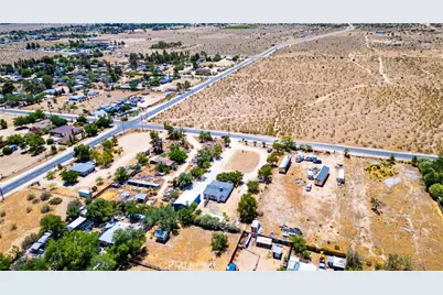 12537 E Avenue V-12, Pearblossom, CA 93553 - Photo 34