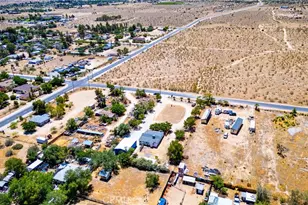12537 E Ave V 12, Pearblossom, CA 93553 - Photo 34
