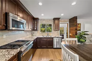25520 Crockett Ln, Stevenson Ranch, CA 91381 - Photo 10