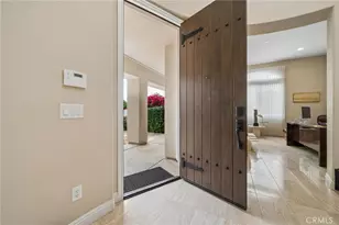 28426 Steel Ln, Valencia, CA 91354 - Photo 4