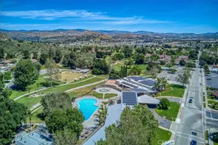 19203 Ave Of The Oaks A, Newhall, CA 91321 - Photo 36