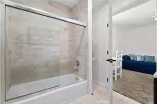 20036 Carson Ct, Saugus, CA 91390 - Photo 24