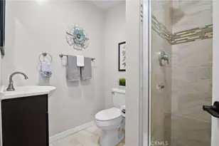 20036 Carson Ct, Saugus, CA 91390 - Photo 32