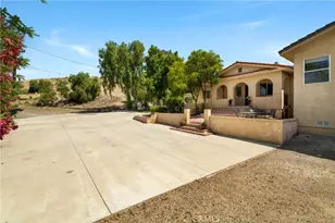 20036 Carson Ct, Saugus, CA 91390 - Photo 6