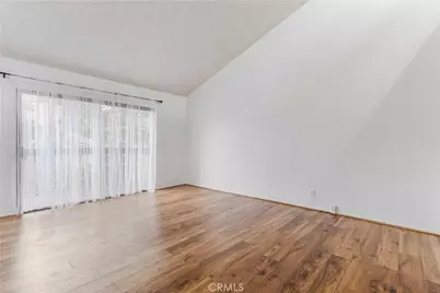 6746 Encino Avenue #2, Lake Balboa, CA 91406 - Photo 18
