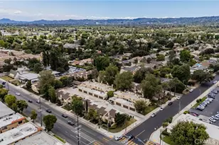 6746 Encino Ave, Lake Balboa, CA 91406 - Photo 32