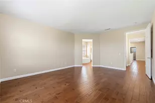 26807 Cottonwood Ct, Valencia, CA 91381 - Photo 32