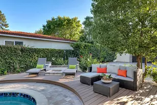 23154 Mariano, Woodland Hills, CA 91367 - Photo 32
