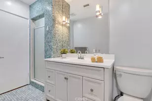 23154 Mariano, Woodland Hills, CA 91367 - Photo 24