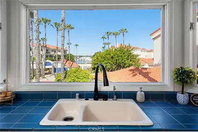 4207 Harbour Island, Oxnard, CA 93035 - Photo 4